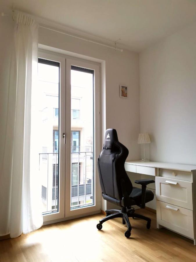 Gemuetliches Privatzimmer In Geraeumiger Gemeinschaftswohnung Dresden Exterior foto