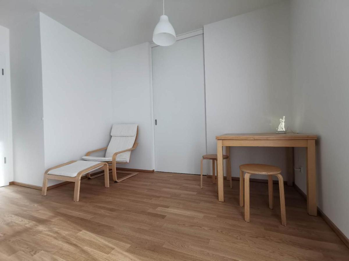 Gemuetliches Privatzimmer In Geraeumiger Gemeinschaftswohnung Dresden Exterior foto