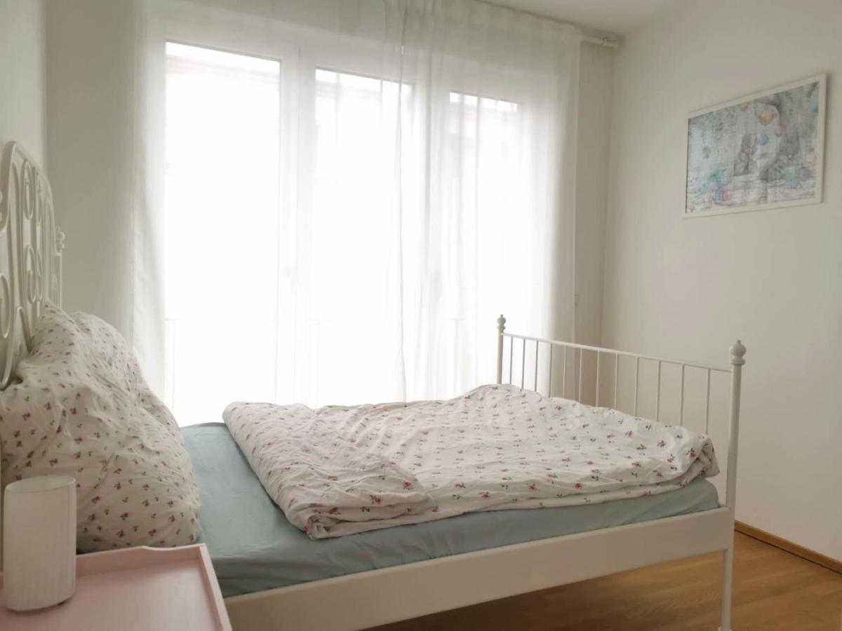 Gemuetliches Privatzimmer In Geraeumiger Gemeinschaftswohnung Dresden Exterior foto